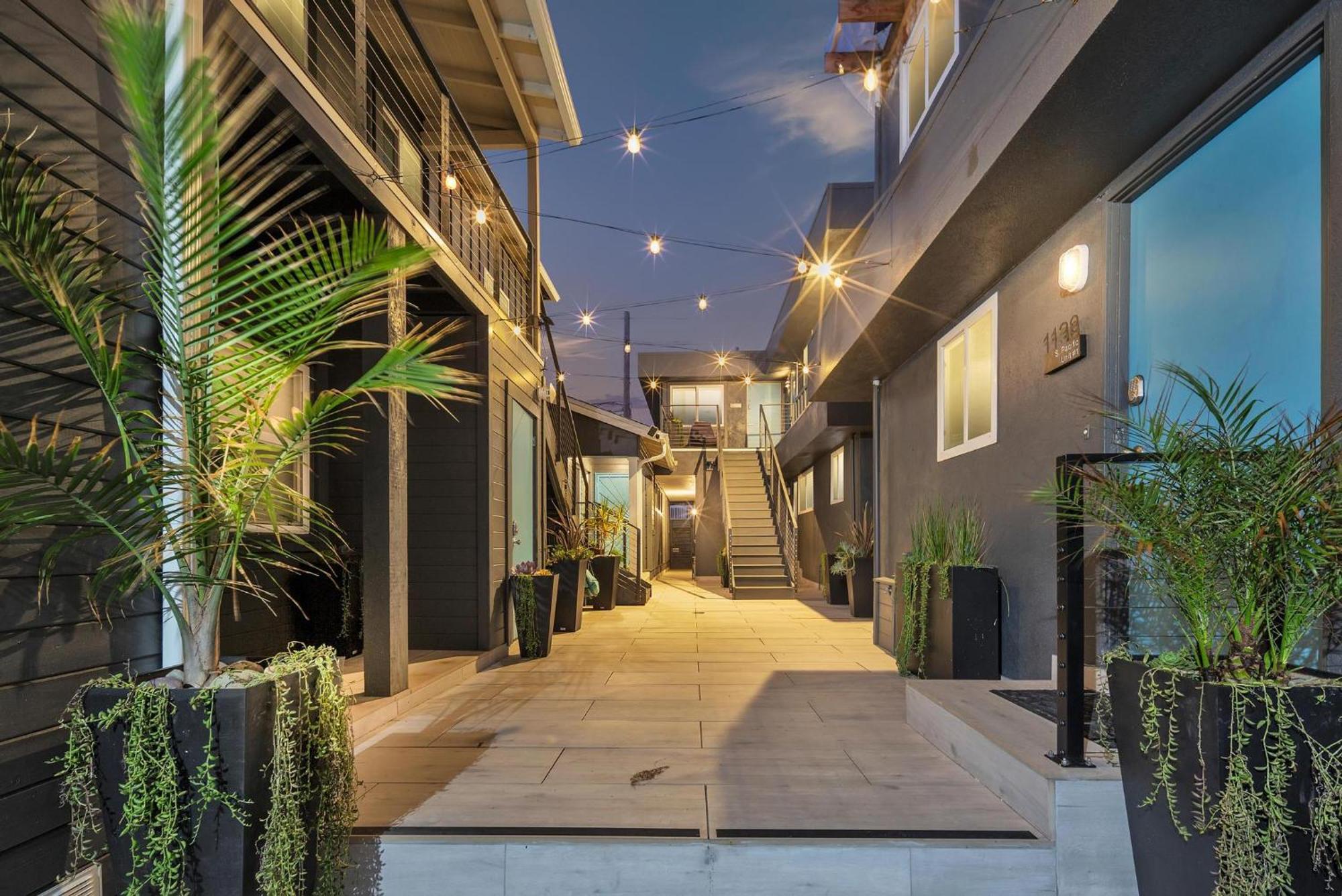 Tower 9 #5 Villa Oceanside Exterior photo